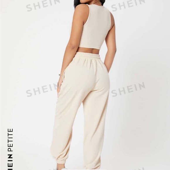 🫶🏻SHEIN crop tank top & joggers set🫶🏻 - Picture 2 of 9